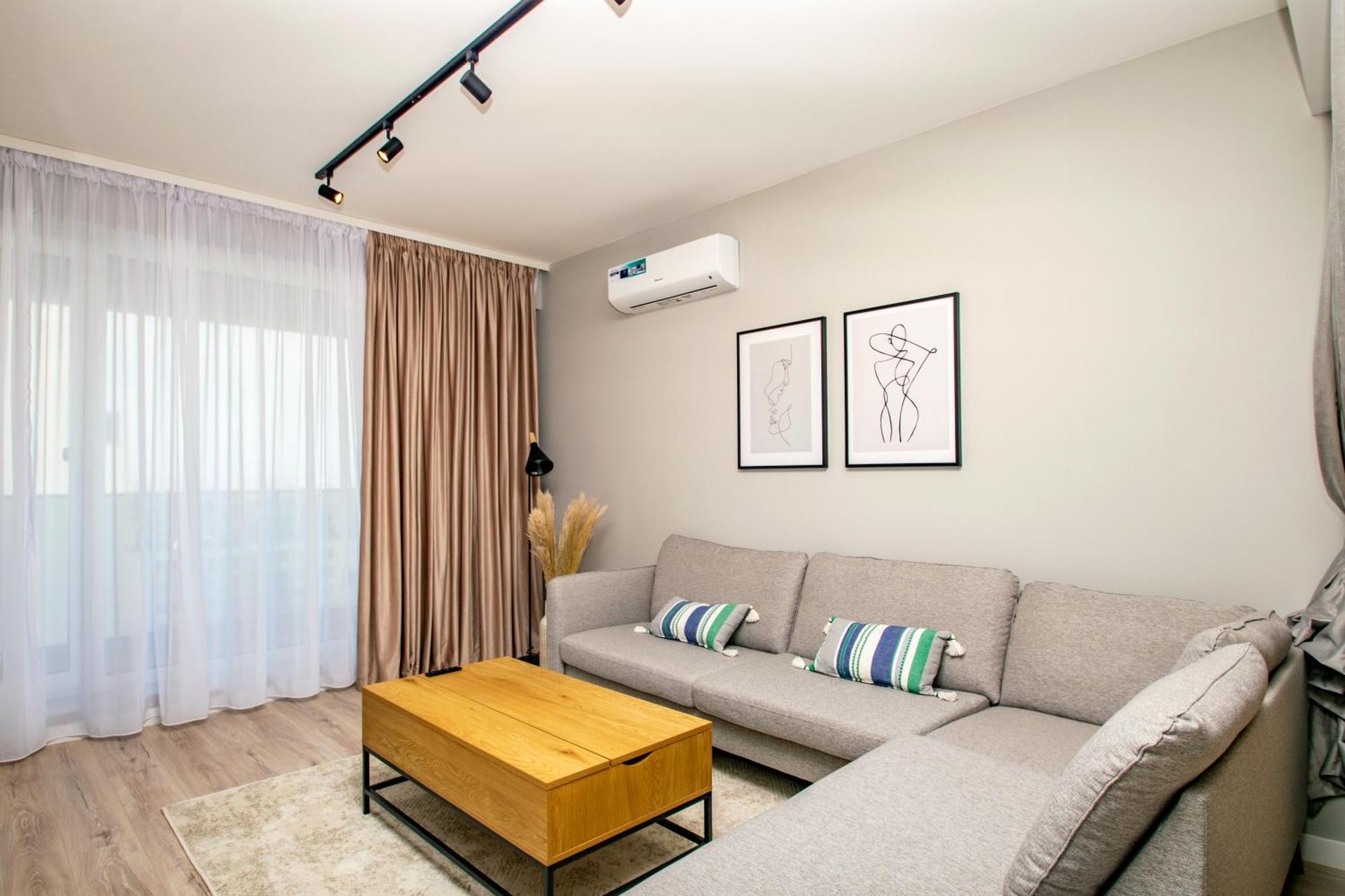 Studio President 72 Craiova Exterior photo
